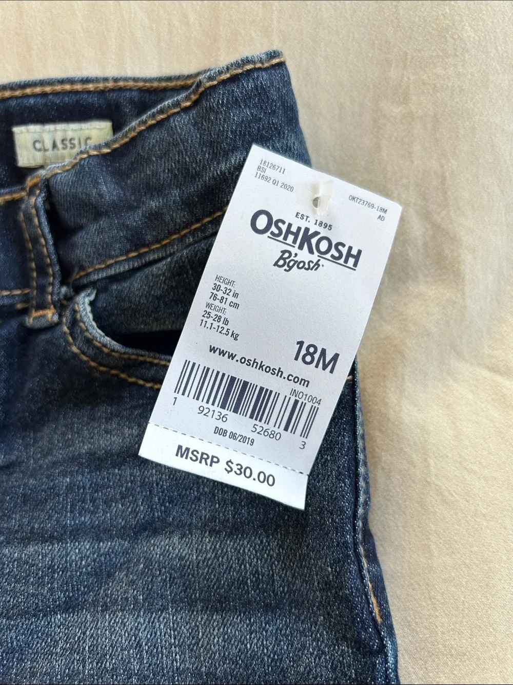 NWT Oshkosh 18M boy jeans. Classic.